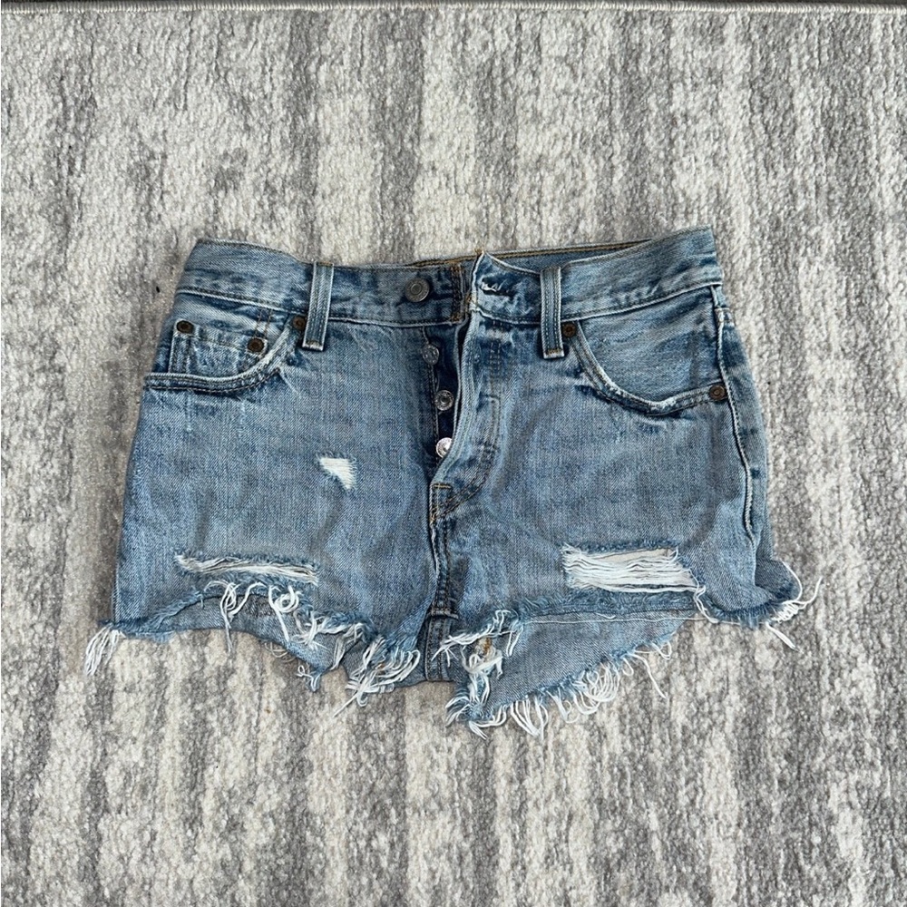 LEVI 501 shorts